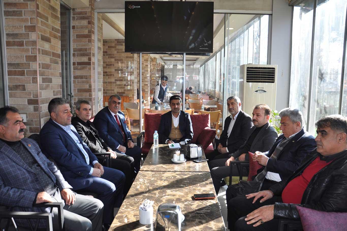 Batman'da STK'lar, kentin sorunlarının çözümü için birlik çağrısında bulundu